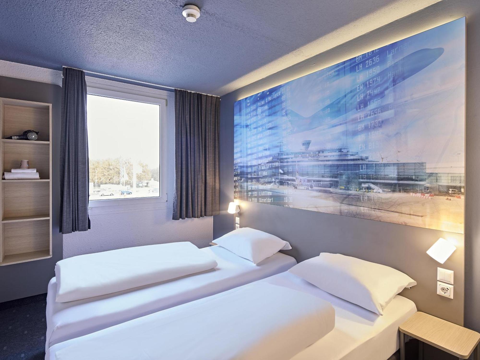 B&B Hotel Koeln-Airport Luaran gambar