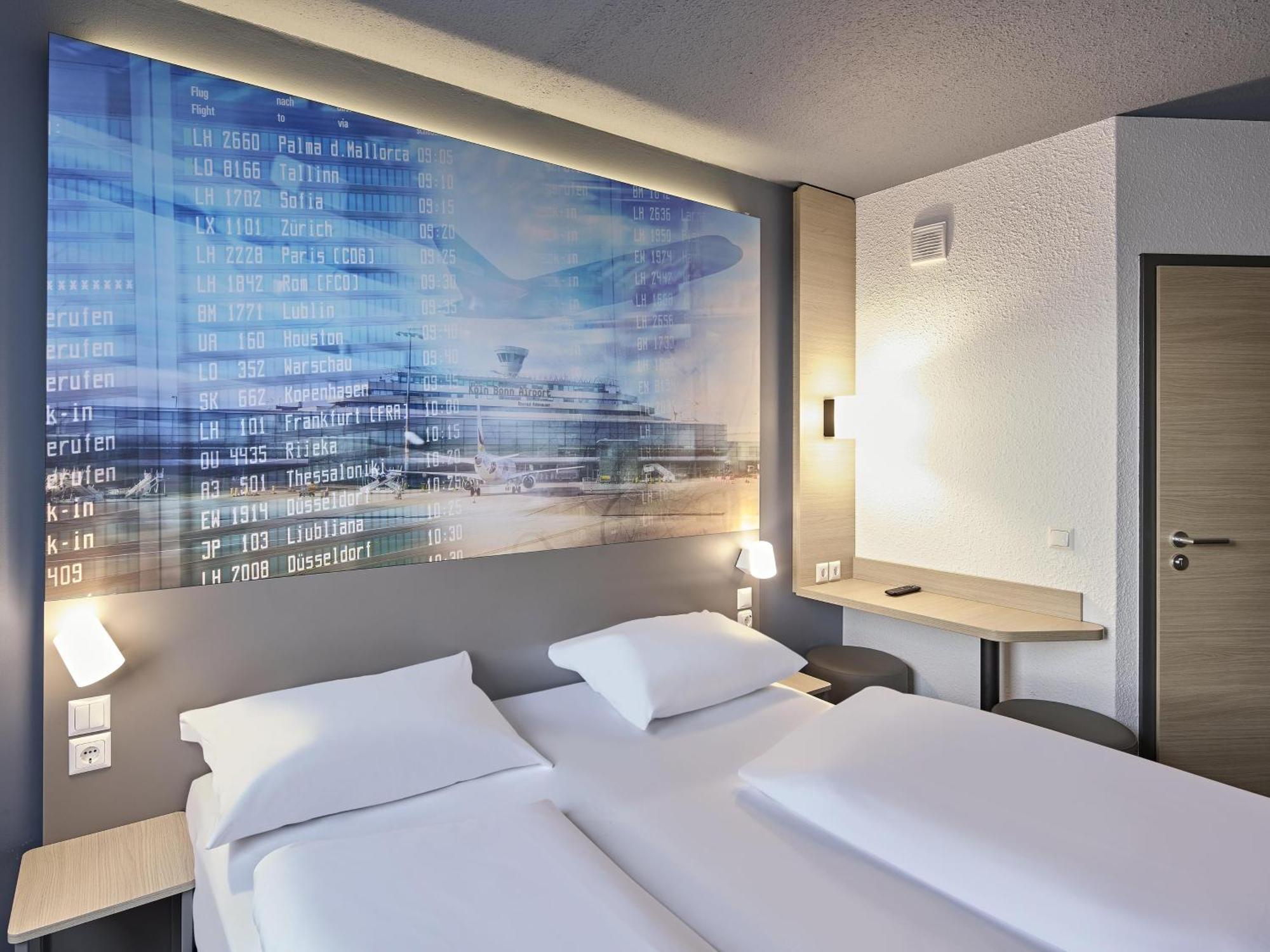 B&B Hotel Koeln-Airport Luaran gambar